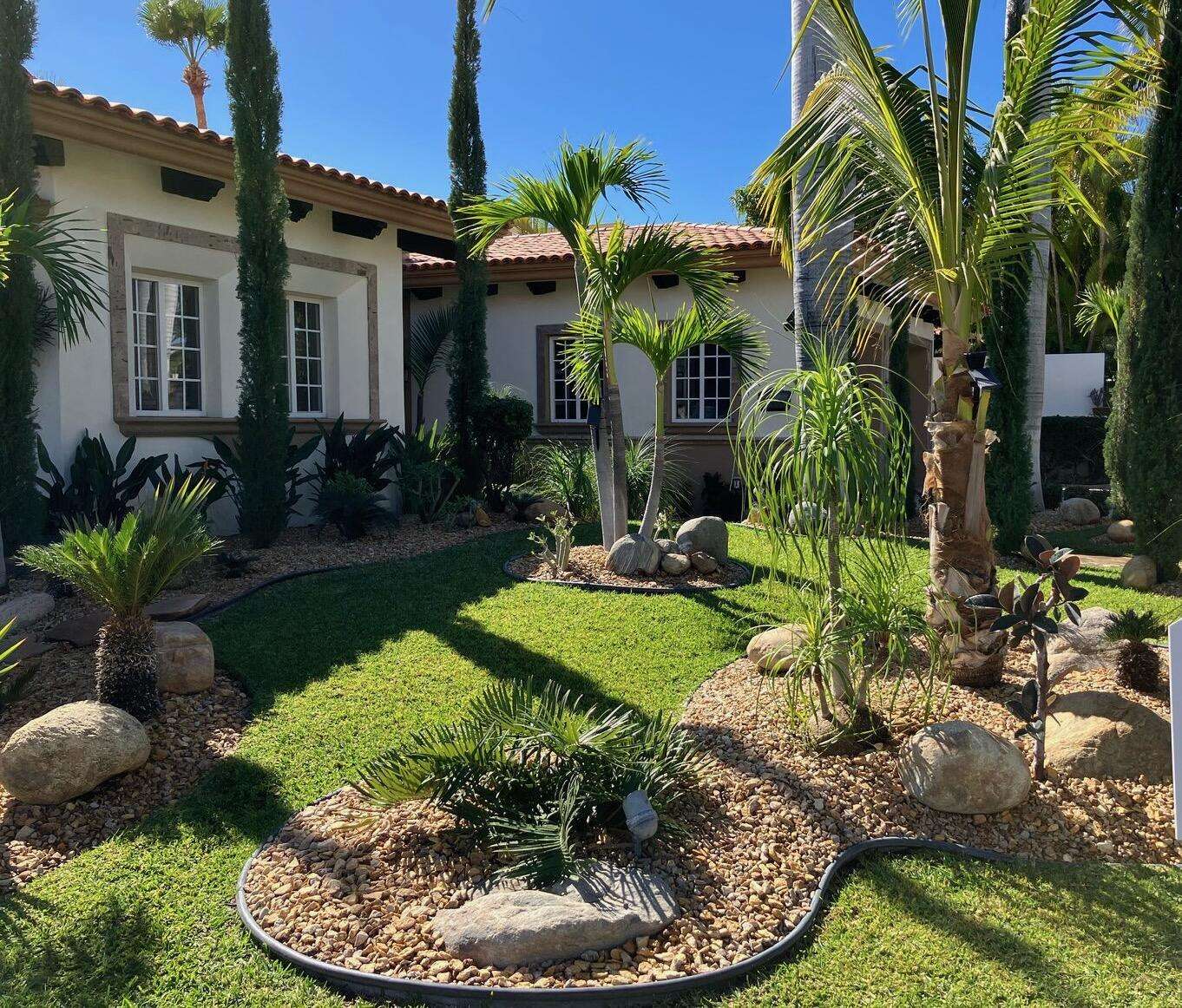 Cabo Golf Fundadores Experience the pinnacle of coastal living at Casa Bokke, a stunning contemporary estate perched directly on the 4th hole of the Jack Nicklaus Signature Ocean Course. This residence perfectly balances the lush greens of world-class golf with unobstructed, ocean for sale